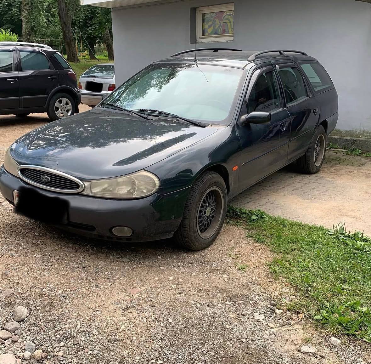 Чехлы на Ford Mondeo II (1996 - 2000) - 1